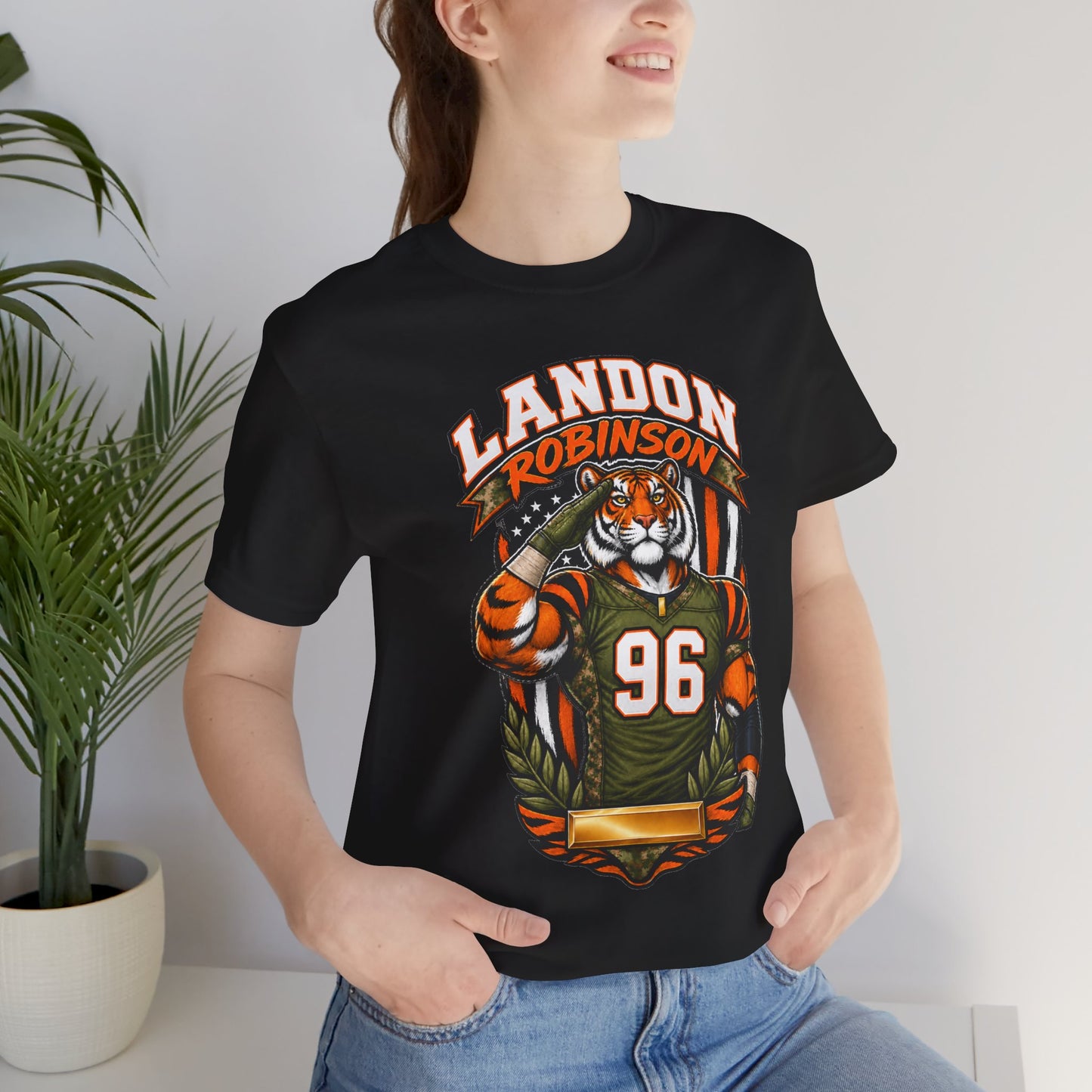 🐅🫡 SALUTE TO NO. 96! 🇺🇸🏈