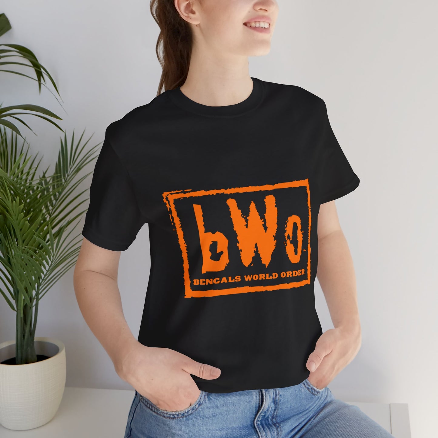 bWo 4-Life Unisex Jersey Short Sleeve Tee